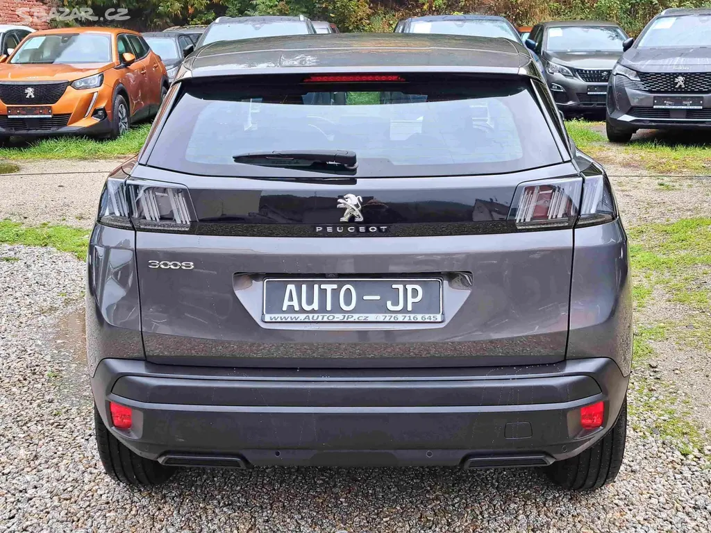 Peugeot 3008, 1,2 PT EAT8 LED ALU PDC NAVI - fotka 5
