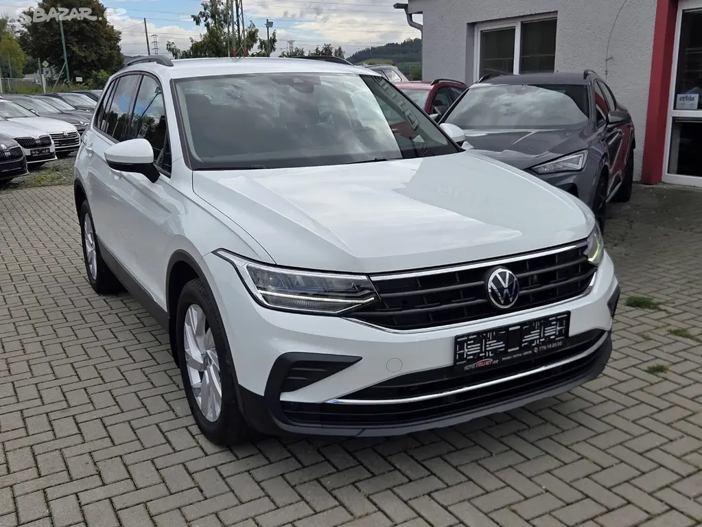 VW Tiguan DSG 4Motion FullLED KAMERA TAŽNÉ MY 22 - fotka 4
