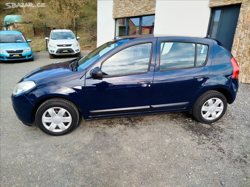 Dacia Sandero, 1,2 i 55kW, 1.MAJITEL, Arctica - fotka 2