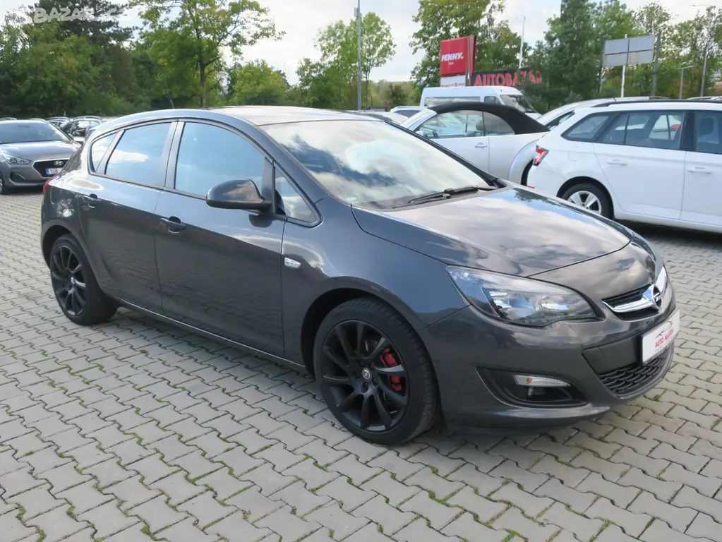 Prodám Opel Astra 1.4 Turbo 103 kW - fotka 3