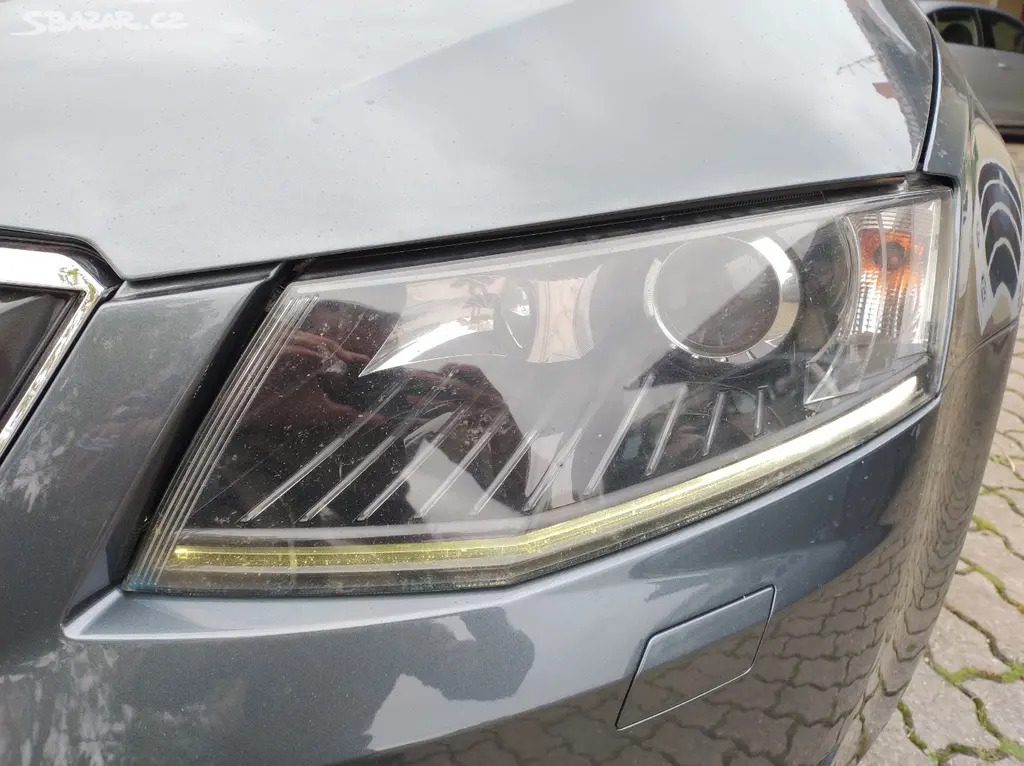 Škoda Octavia 3 2,0TDI 2014 DSG HB 223TKM XENONY - fotka 4