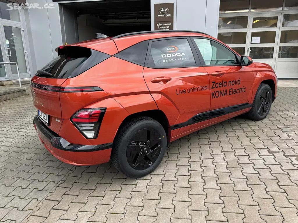 Hyundai Kona, KONA EV 26 64,8 CZECH EDITION - fotka 2