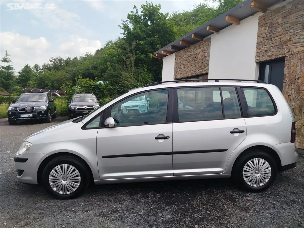 Volkswagen Touran, 1,9 TDi 77kW, 6ti kvalt - fotka 2