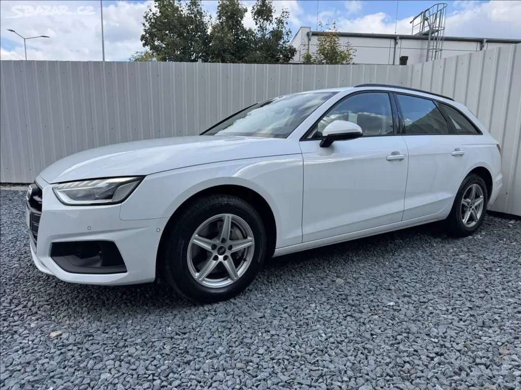 Audi A4, 2,0 40 TDI Quattro ACC DPH ČR - fotka 3