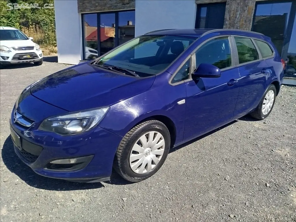 Opel Astra, 1,6 i 85kW ENJOY - fotka 2