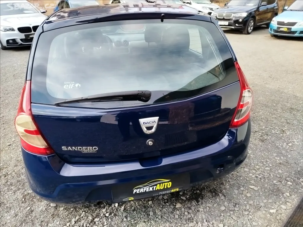 Dacia Sandero, 1,2 i 55kW, 1.MAJITEL, Arctica - fotka 4