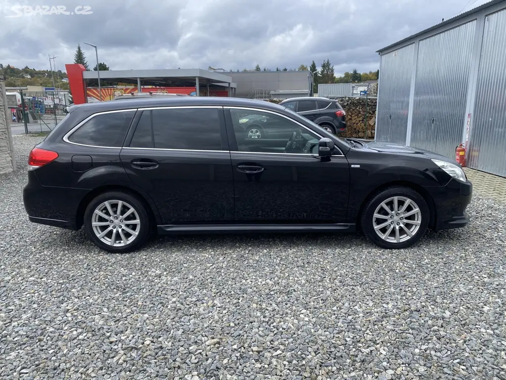 Subaru Legacy 2.5i 165PS 4x4 AWD COMBI CENA! - fotka 4