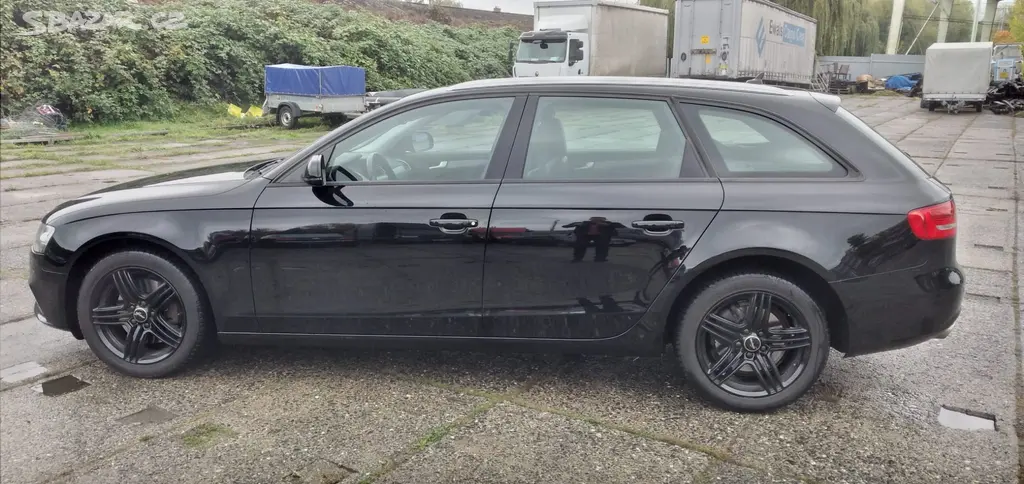Audi A4 Avant 8K 3,0TDI 150kw r.v. 2013 - fotka 5