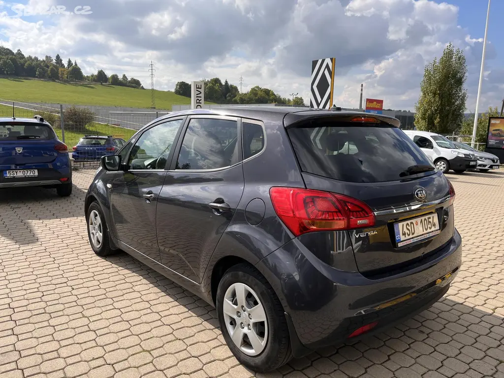 Kia Venga, 1,4 CVVT 1.majitel - fotka 4