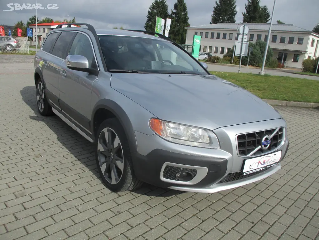 VOLVO XC70 D5 151kw AWD Kinetic 2010 CROSSCOUNTRY - fotka 6