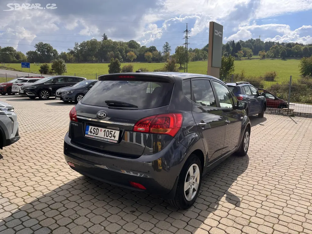 Kia Venga, 1,4 CVVT 1.majitel - fotka 6