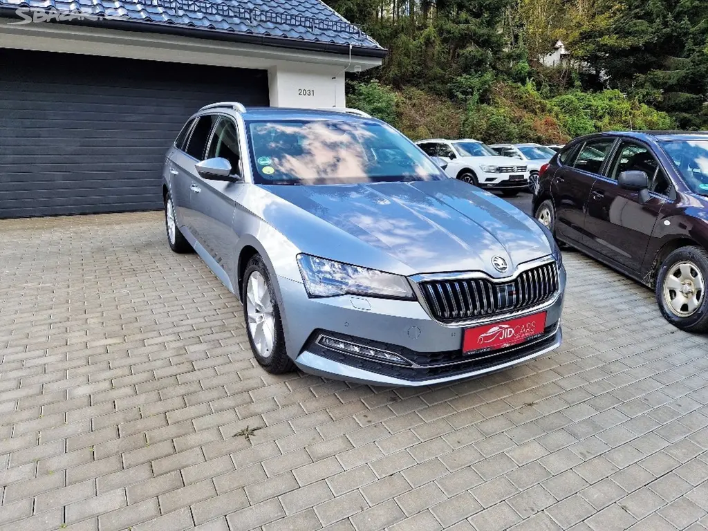 Škoda Superb, 2.0 TDI (110 kW) Style, LED