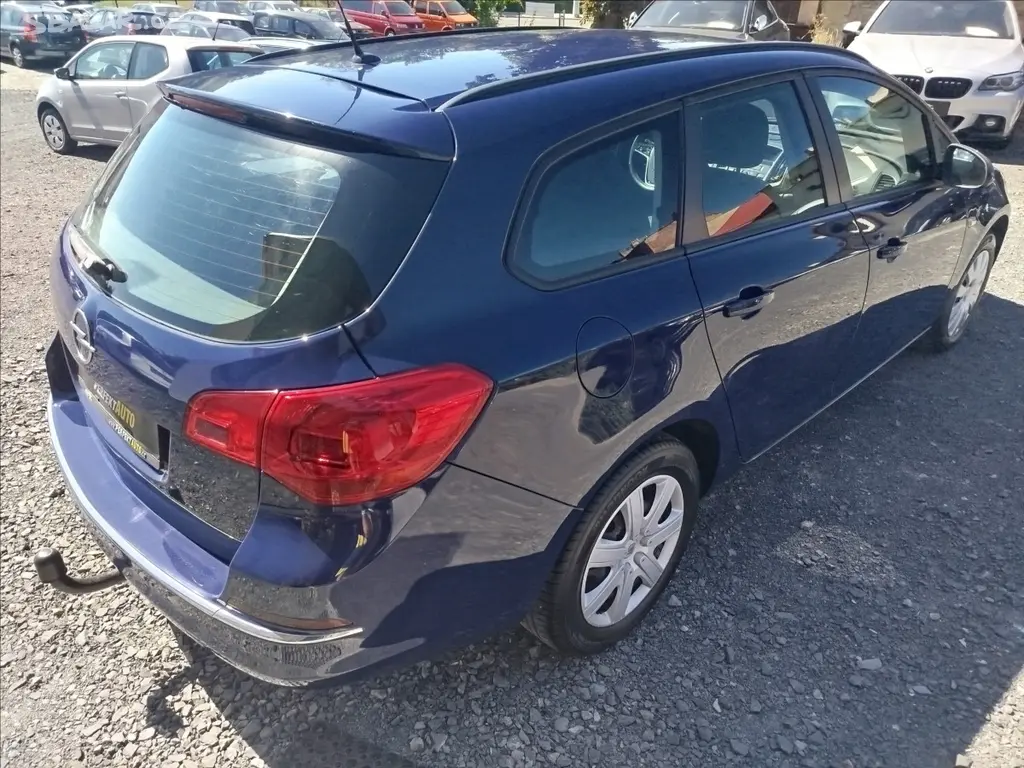 Opel Astra, 1,6 i 85kW ENJOY - fotka 6