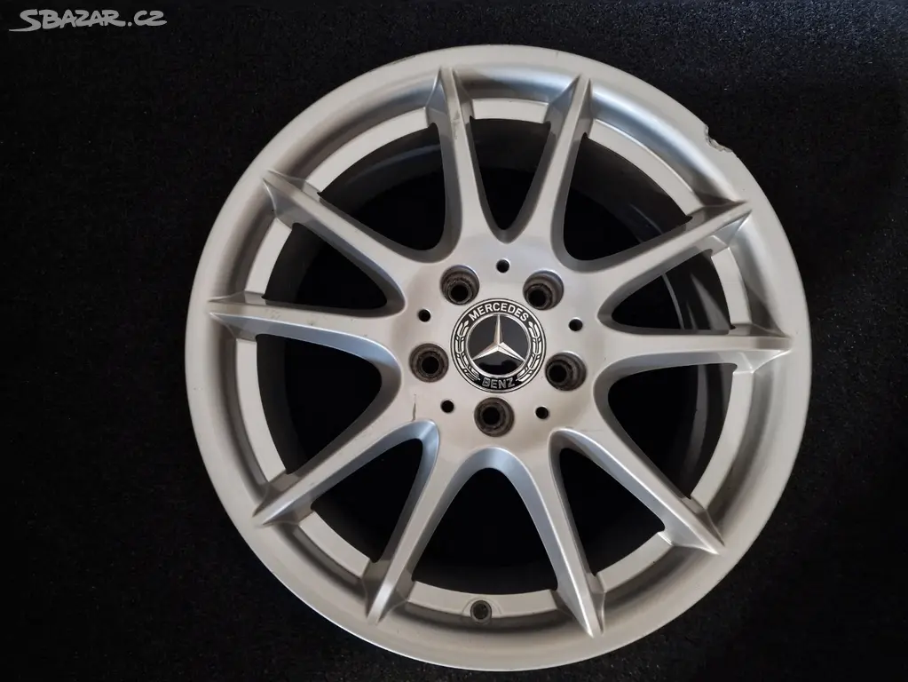 Mercedes  A  W 169  Alu kolo 17  A1694012602  1 Ks
