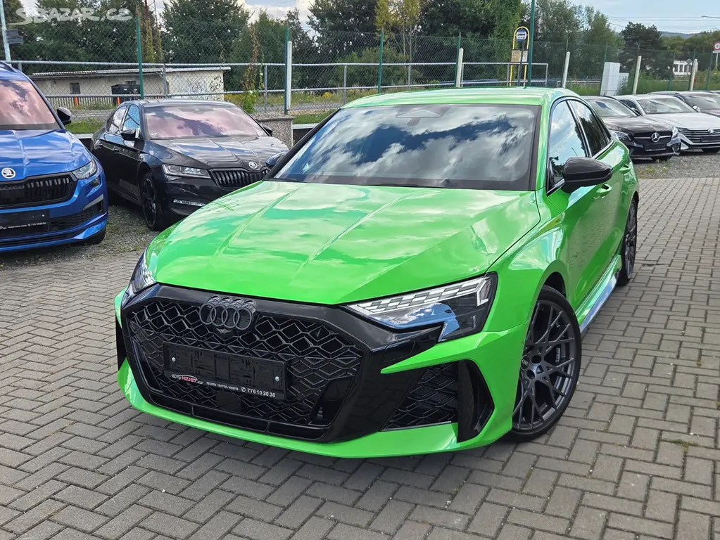 Audi RS3 FACELIFT MATRIX SONOS HUD KAMERA ZÁRUKA