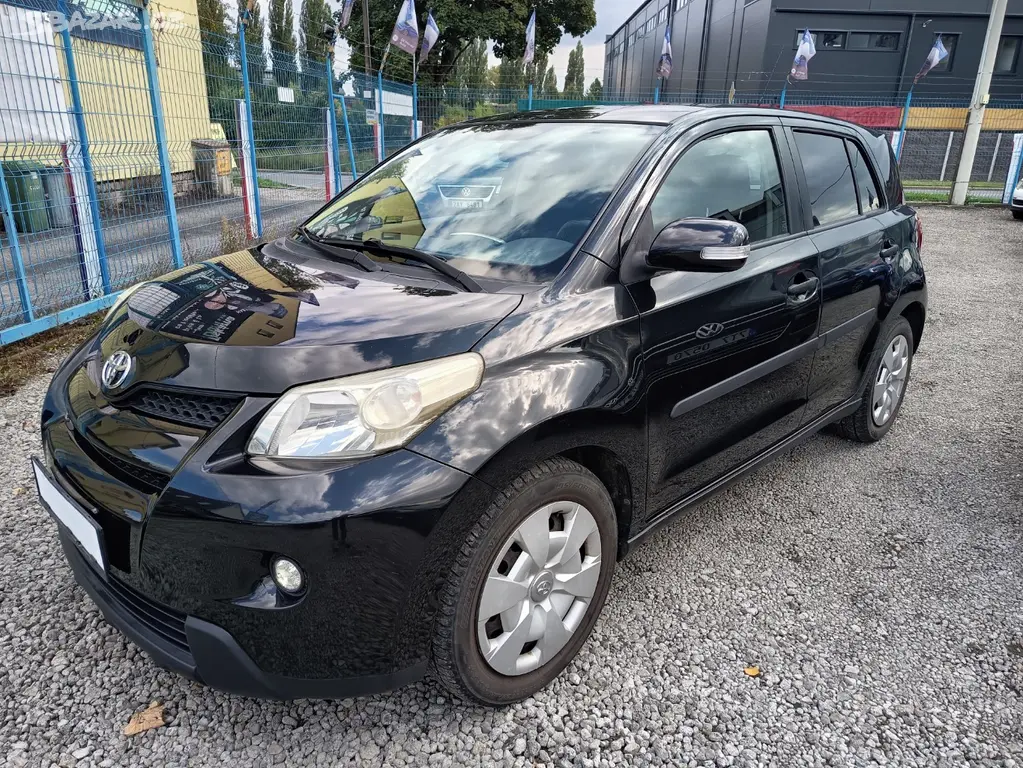 Toyota Urban Cruiser 1,3VVT-i Comfort ČR - fotka 2
