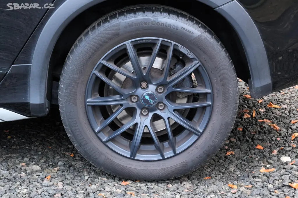 Volvo V60, 2.4 D4 Cross Country,ČR, Tažné - fotka 4