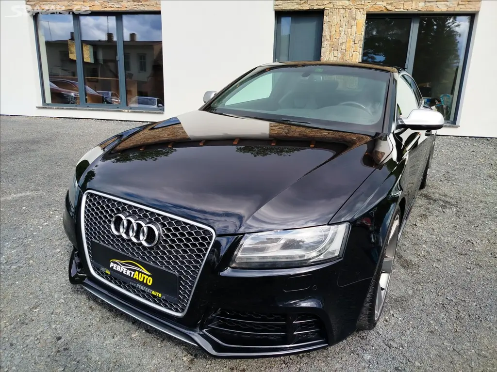 Audi RS5, 4,2 FSi V8 450 koní QUATTRO