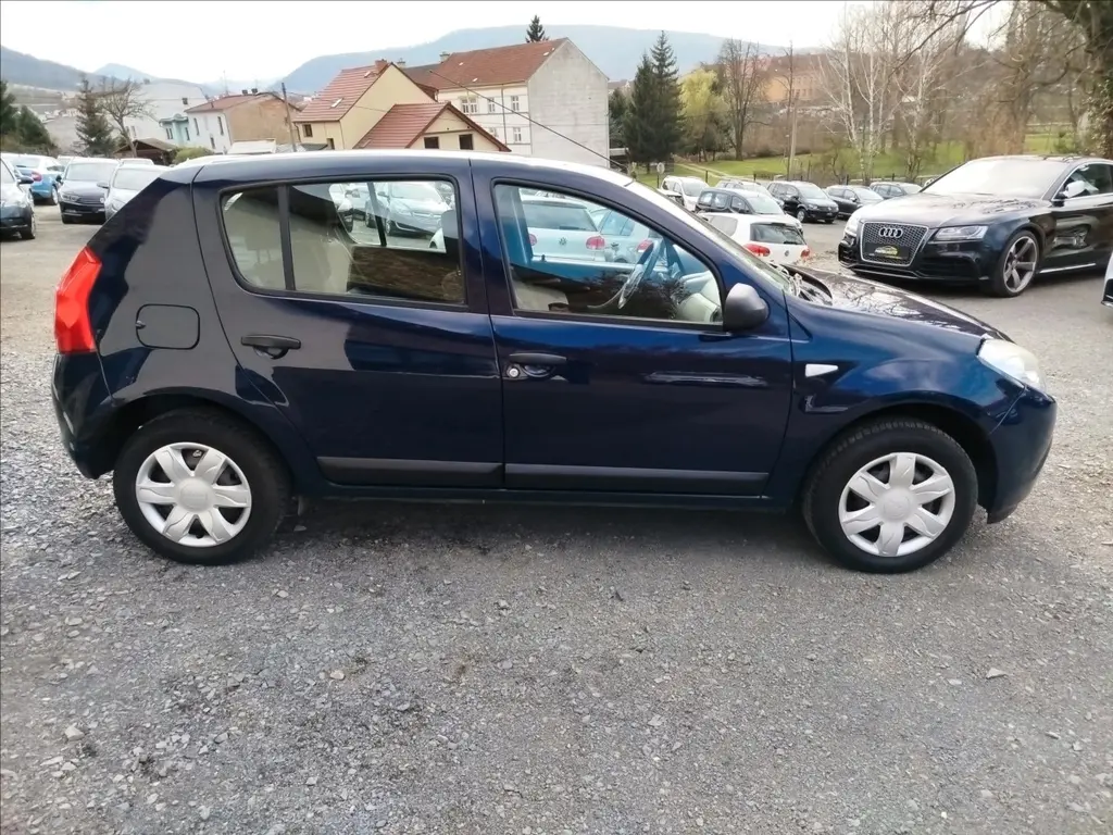 Dacia Sandero, 1,2 i 55kW, 1.MAJITEL, Arctica - fotka 6