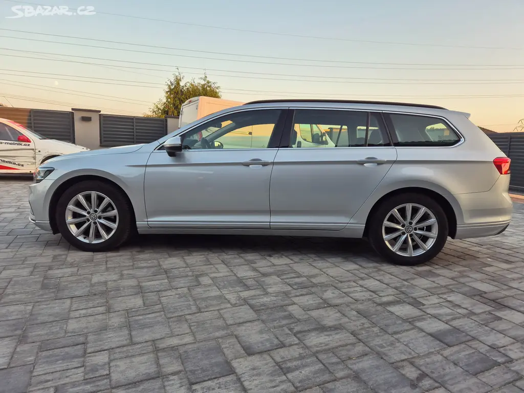Volkswagen Passat, 1.5 TSi 110kw DSG LED ZÁRUKA - fotka 4