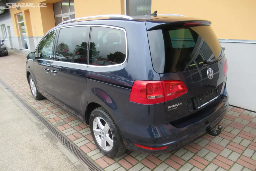 Volkswagen Sharan, 2.0 TDi 4x4 TAŽNÉ 2,4t WEBASTO - fotka 5