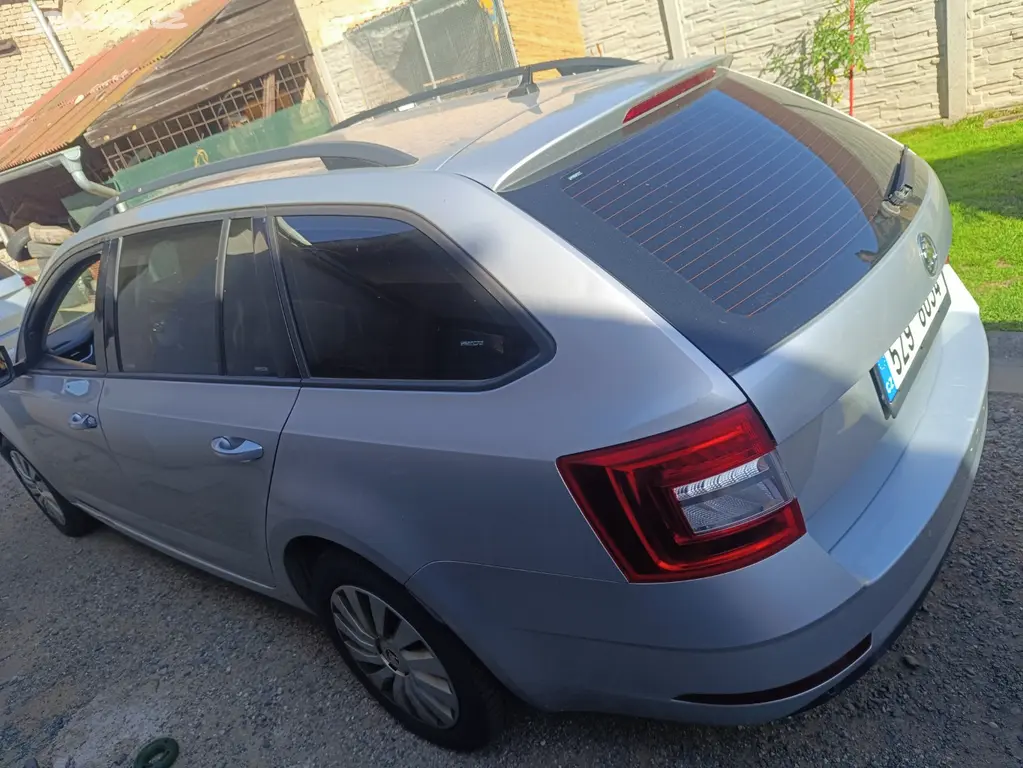 Náhled: Škoda Octavia 3 facelift 2,0i combi 2019