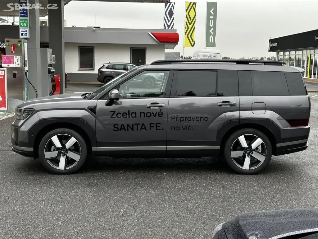 Hyundai Santa Fe, 1,6 PHEV STYLE PREMIUM 4X4 - fotka 3