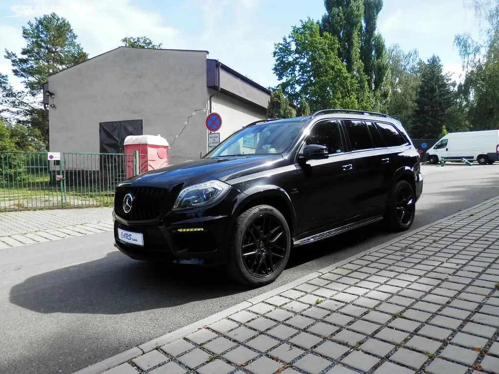 MB GL 500 4M, AMG, HeadUp, HarmanKardon, Nezávislé