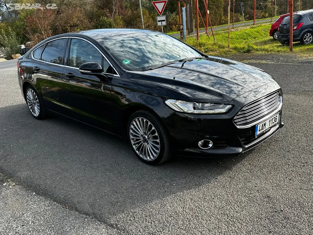 Ford Mondeo 2.0TDci titanium, r.2015, automat, top - fotka 2
