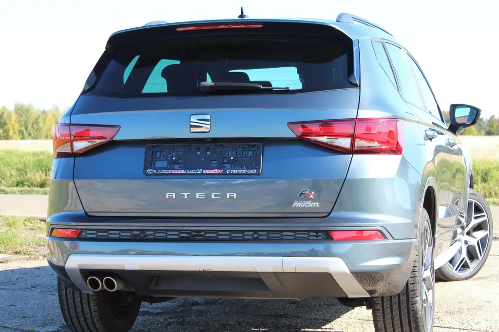 Seat Ateca FR 1.5 TSI 110kw 105000km úplný servis - fotka 3