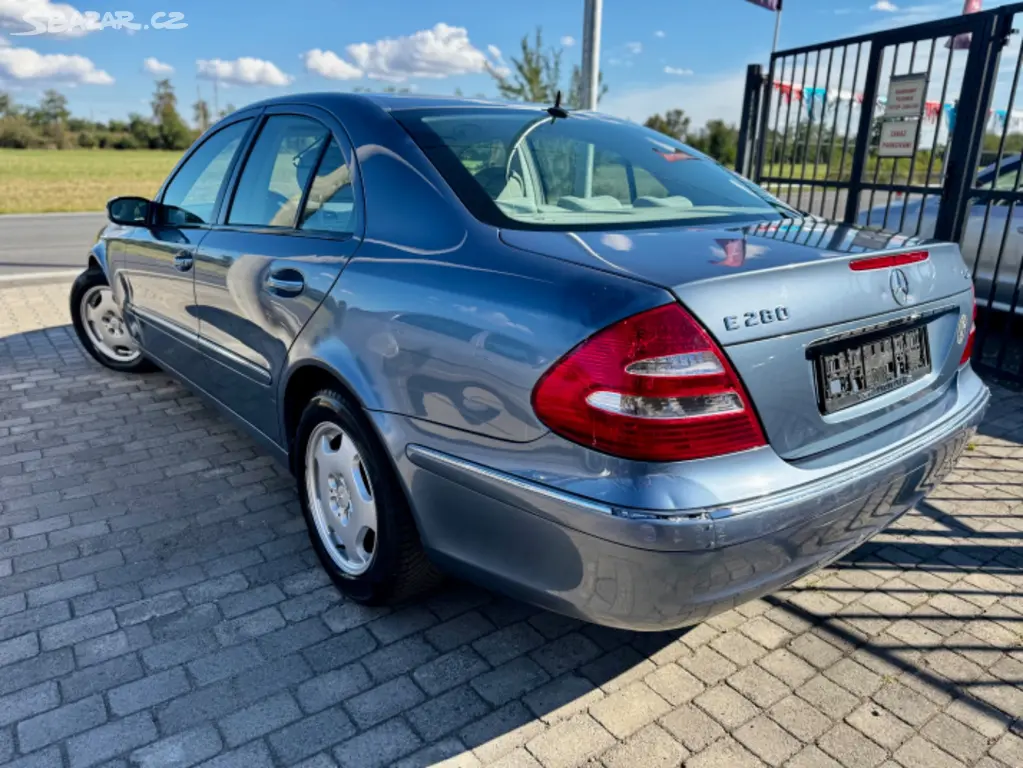 Mercedes-Benz E 280 CDI, ELEGANCE,140 KW,r.v. 2006 - fotka 2