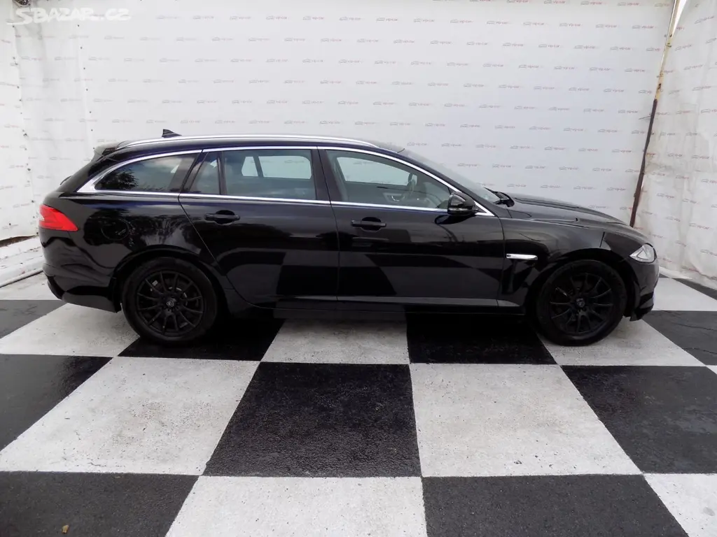 Jaguar XF, 2.2d/Bi-xenon/AT/NAVI/ - fotka 6