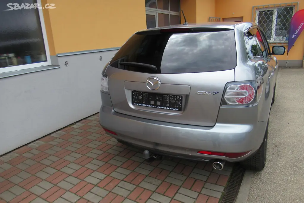 Mazda CX-7, 2.2 CD 4WD AUT. KLIMA TAŽNÉ - fotka 4