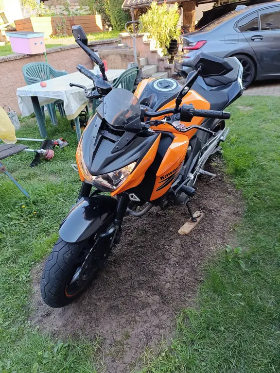 Kawasaki Z800 r.v.2014 Orange skin - Brno - Bazar - Sbazar.cz