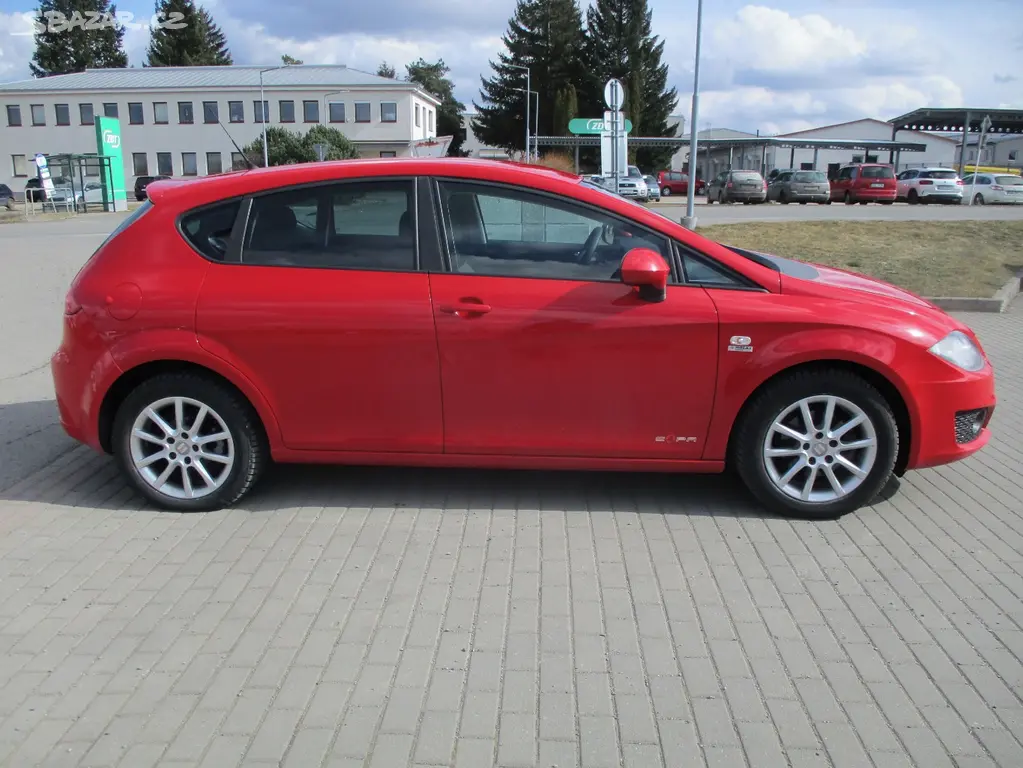 SEAT LEON 1,4 MPi 63kw KLIMA Euro5 2012 - fotka 5
