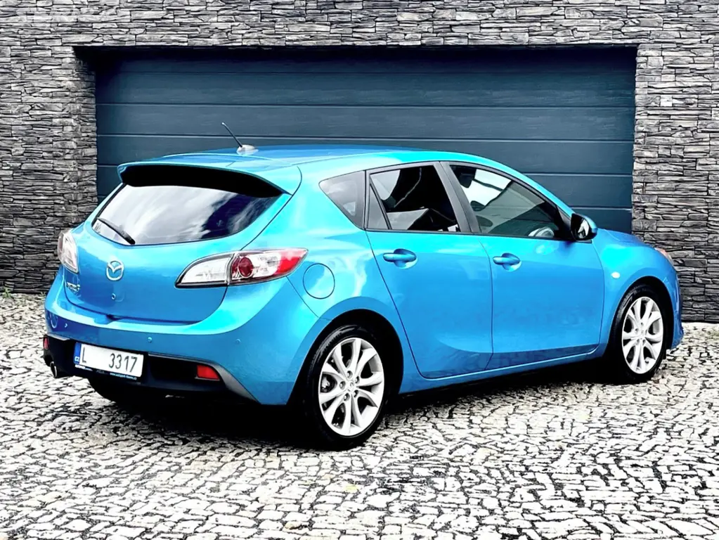 Mazda 3 2.2 diesel TX Plus Bose - fotka 6