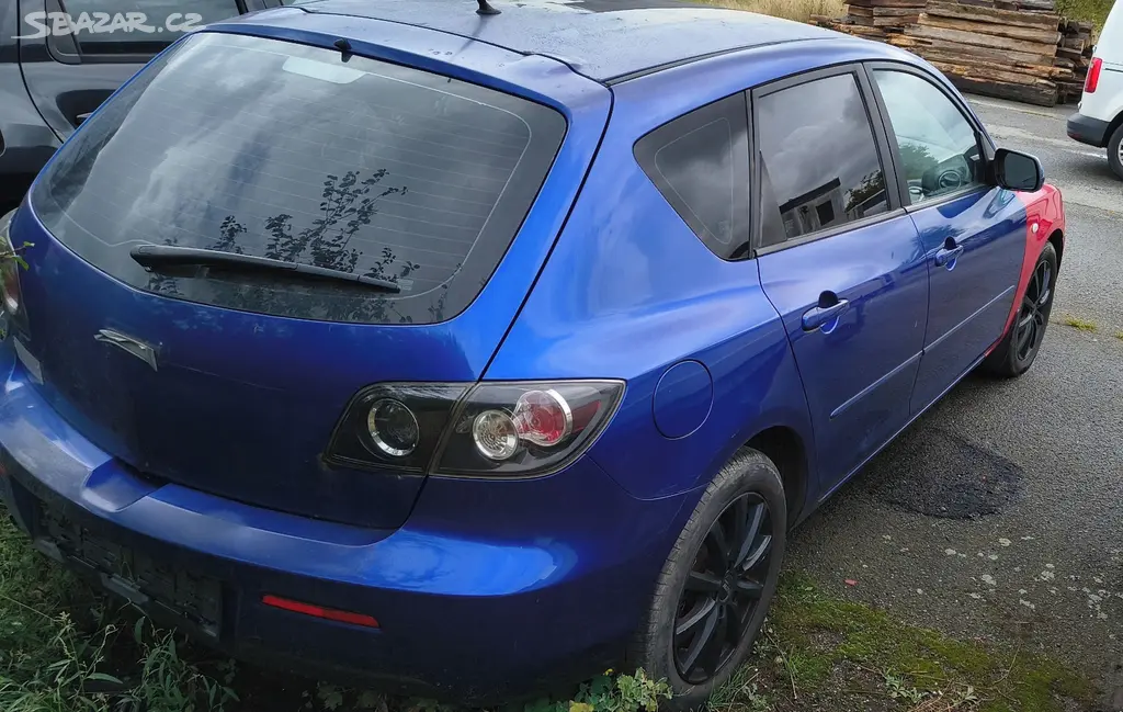 Mazda 3 - fotka 3
