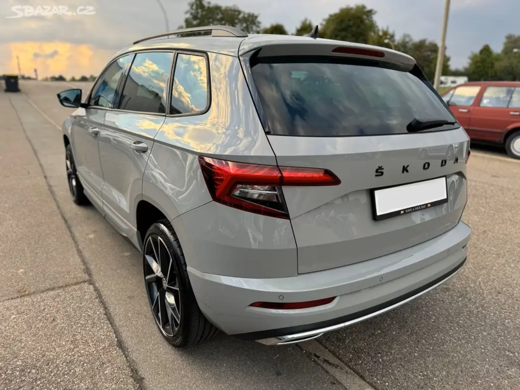 Škoda Karoq Sportline 1.5 TSI DSG 4x2 - 150 PS - fotka 6