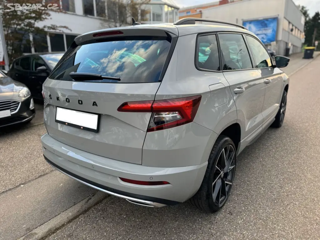 Škoda Karoq Sportline 1.5 TSI DSG 4x2 - 150 PS - fotka 4