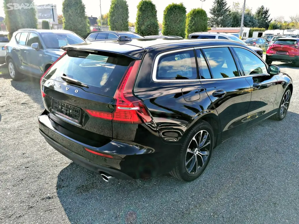Volvo V60, 2.0 D3 Manuál,LED,Kůže - fotka 5