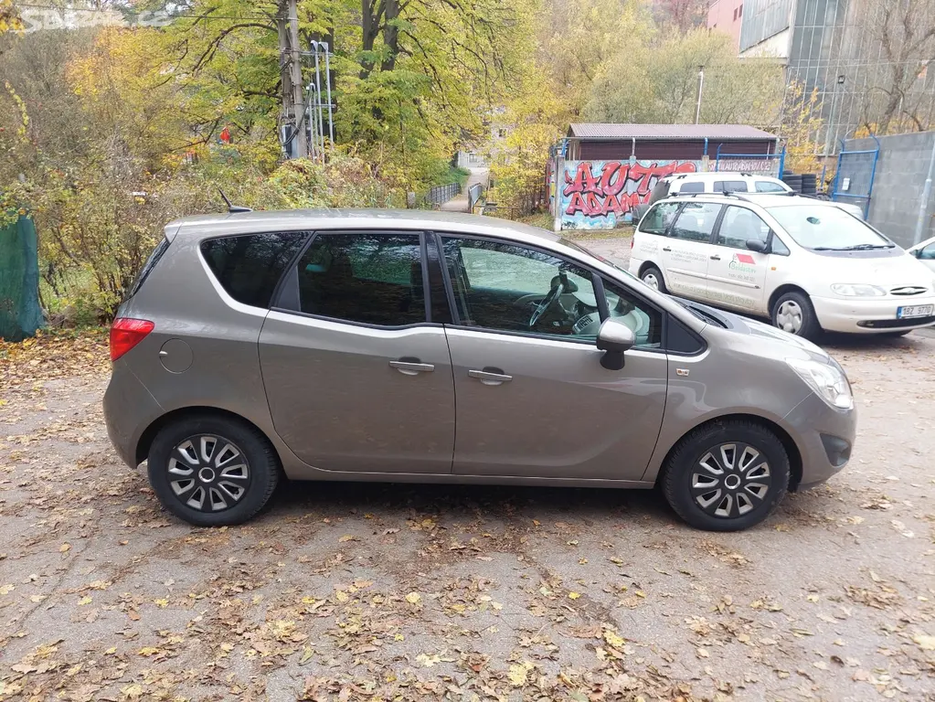 Opel Meriva B 1.4 16V, 88kw, rok 2011.. - fotka 6