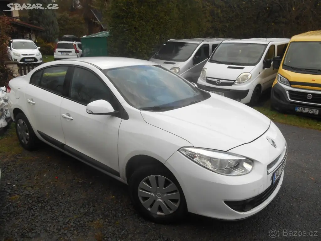 Renault fluence 1,5dci 81kw najeto 218tis km - fotka 2