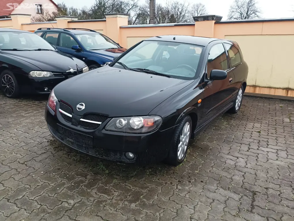 Nissan Almera - fotka 3