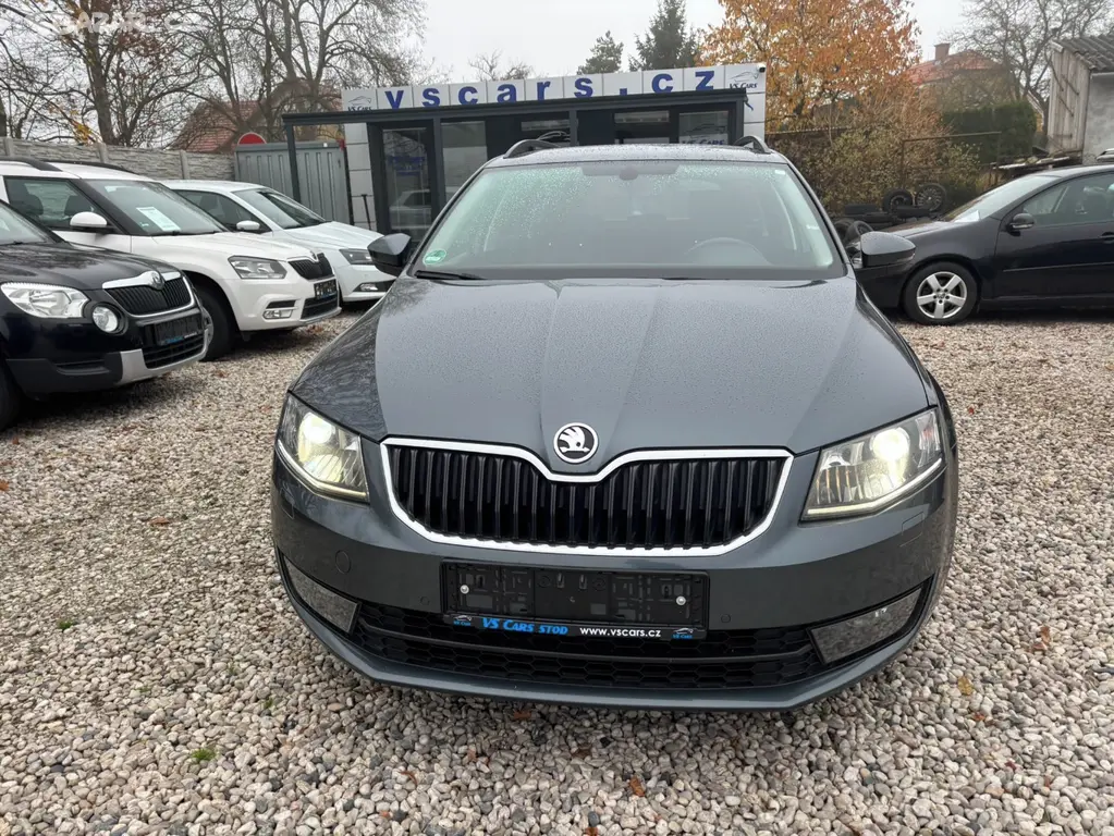 Škoda Octavia 2.0 Tdi 110kw r.v.2015, Serviska - fotka 2
