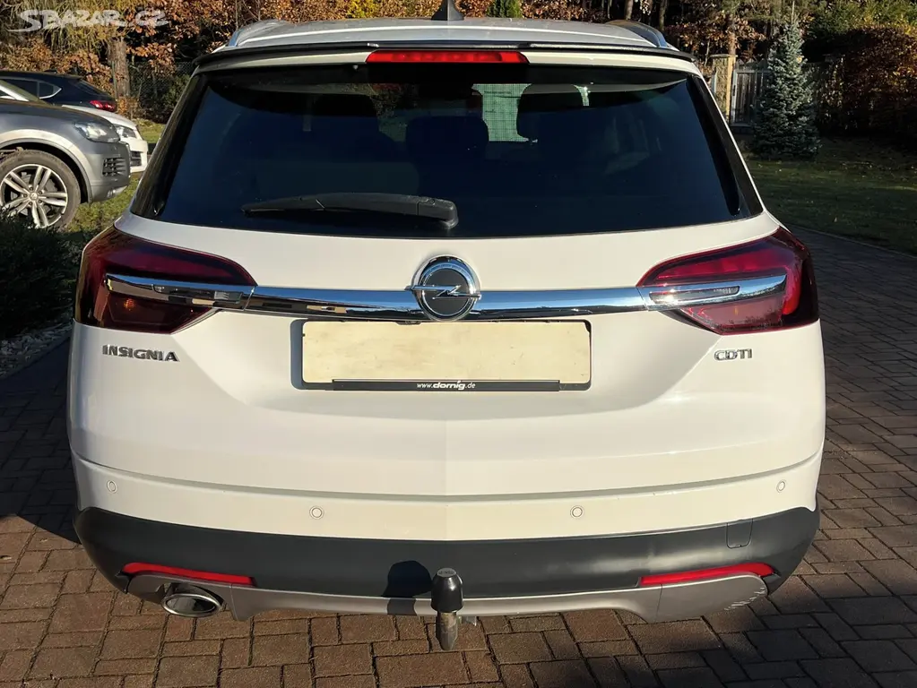 Opel Insignia Country 2.0 CDTI Xenon Navi Kamera - fotka 6