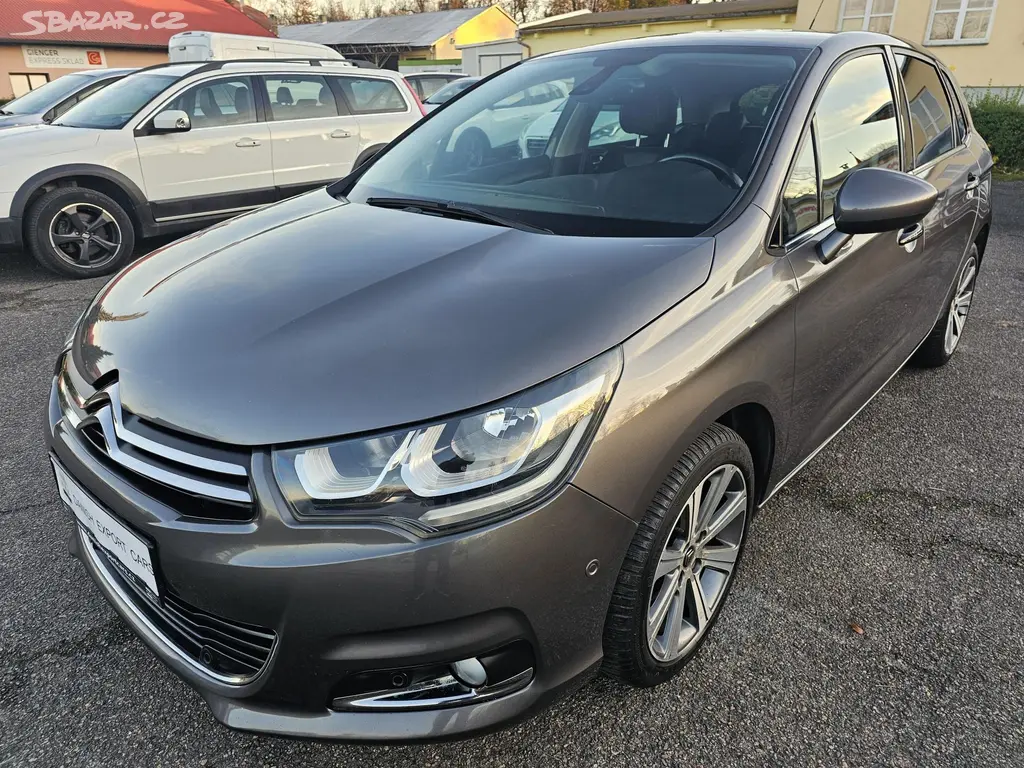 Citroën C4, 1.2 e-THP 81kW SHINE,81 000KM