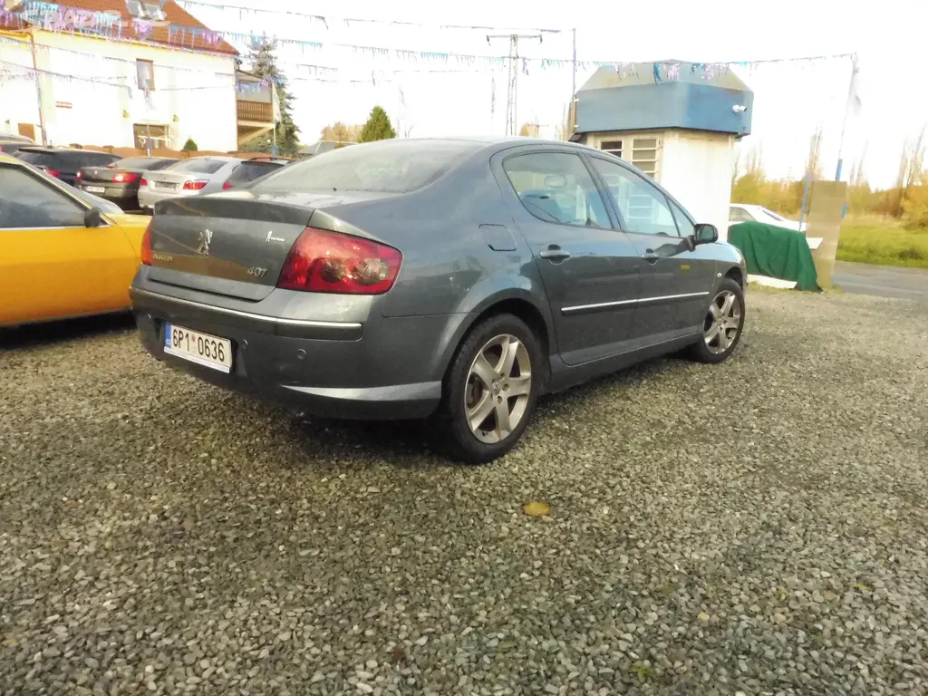 Peugeot 407, 2,2 125 kW - fotka 4