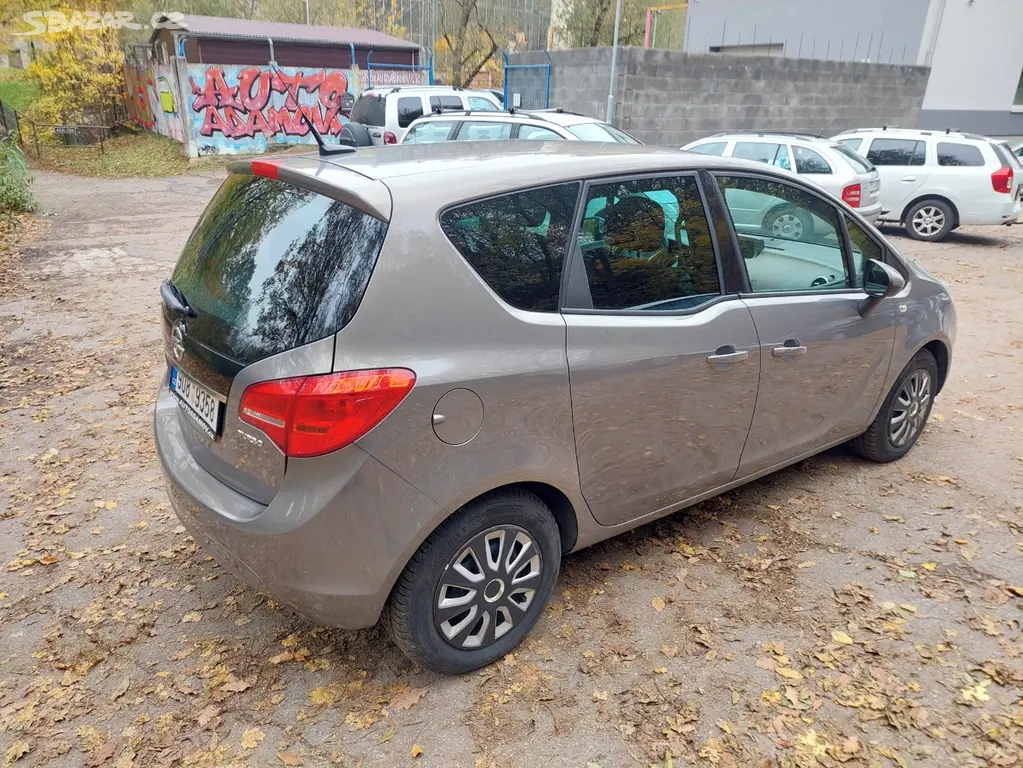 Opel Meriva B 1.4 16V, 88kw, rok 2011.. - fotka 5