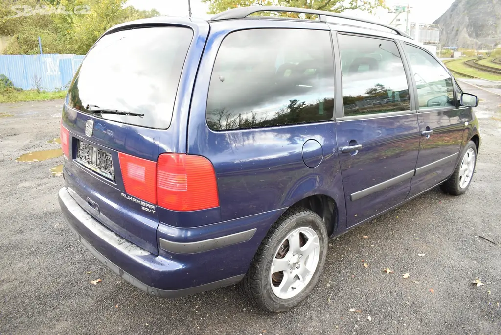 Seat Alhambra 1,8T 20V 7MÍST - fotka 3