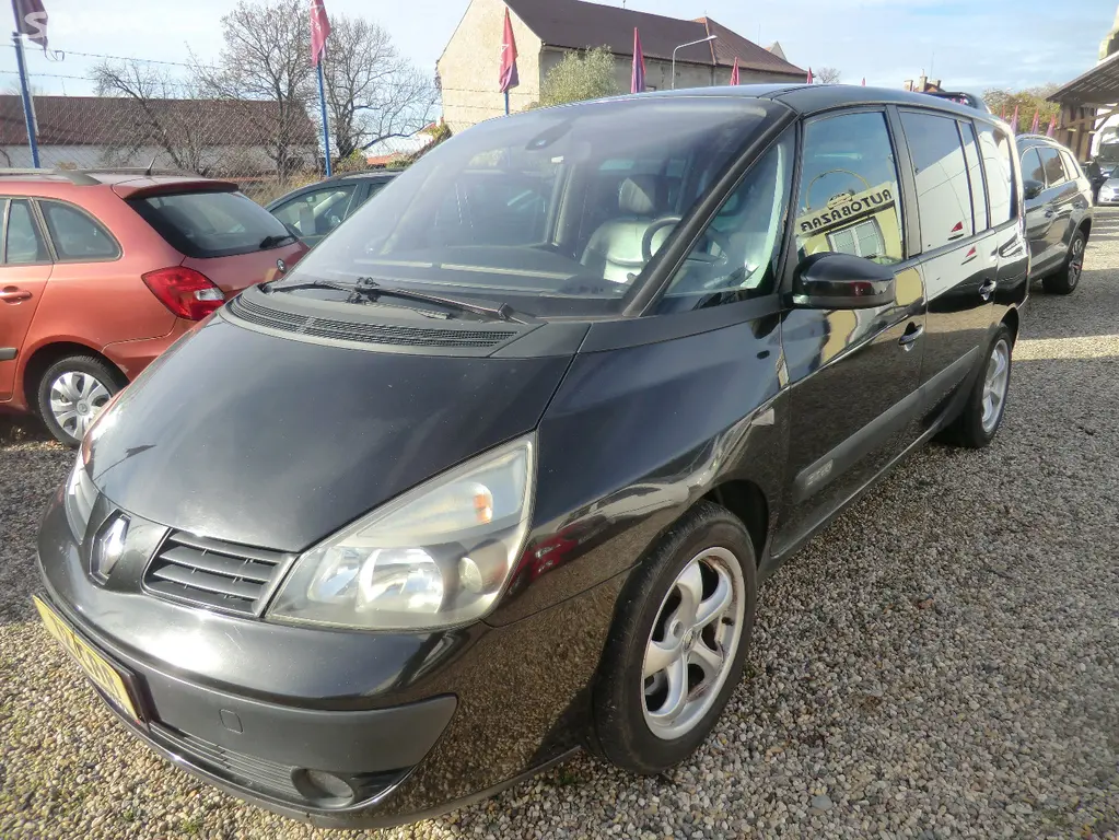 Renault Espace, 2.2HDi 110kW 7MÍST AC TAŽNÉ ZAŘ. - fotka 2